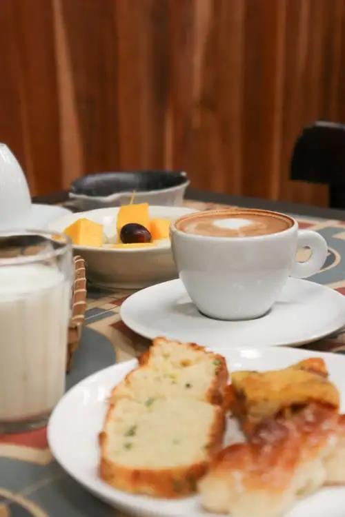 The Hotel’s Secret Behind Quick Turnaround of 100k Cups of Consistent Coffee