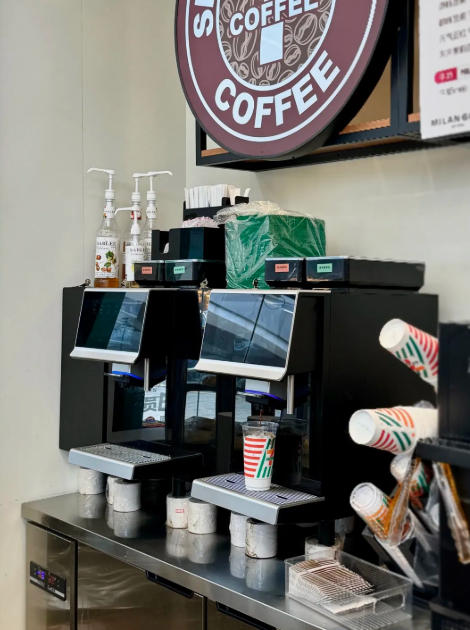 Behind the Fast and High-Quality Coffee of the Convenience Chain Giant