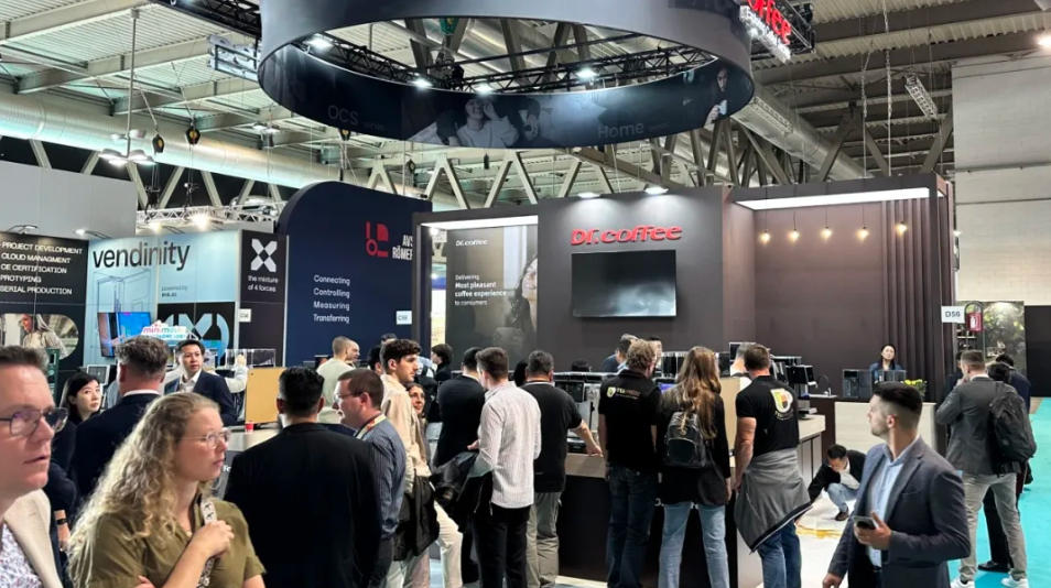 Dr.Coffee Shines in Milan with "Made in China" Innovation, Captivating Global Attention